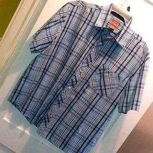 C.E. Schmidt XXL shirt.